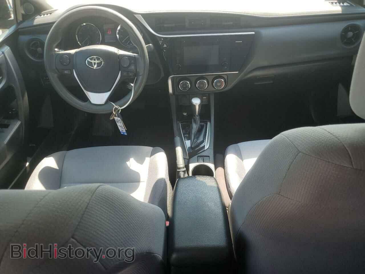 2017 TOYOTA COROLLA - VIN: 5YFBURHE0HP703892 - Фото 8