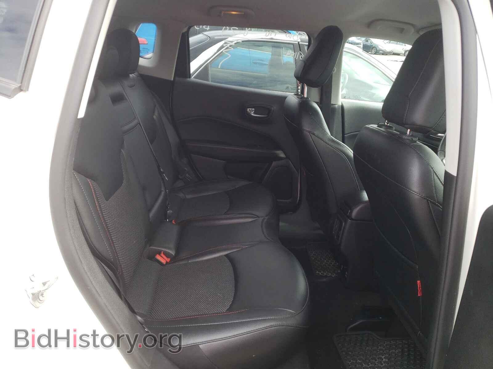 2019 JEEP COMPASS - VIN: 3C4NJDDB3KT739729 - Фото 6