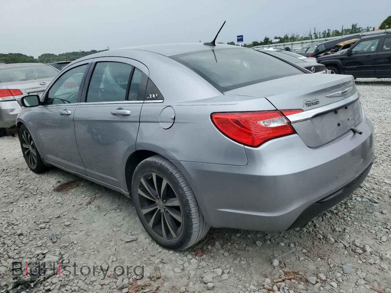 2013 CHRYSLER 200 - VIN: 1C3CCBBG6DN738196 - Фото 2