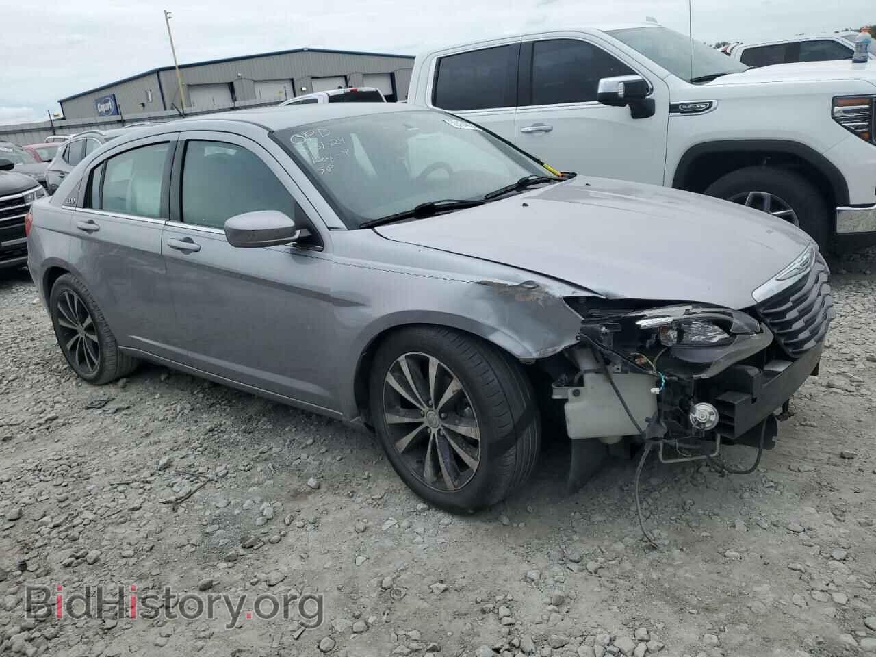 2013 CHRYSLER 200 - VIN: 1C3CCBBG6DN738196 - Фото 4