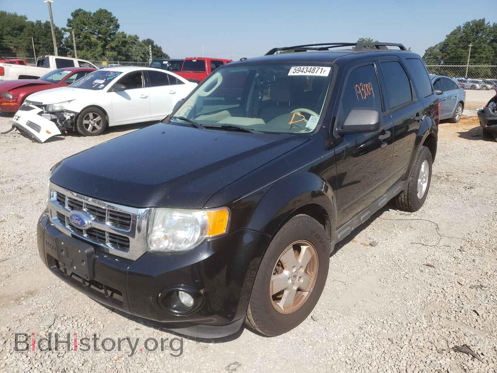 2011 FORD ESCAPE - VIN: 1FMCU0D75BKC31472 - Фото 2