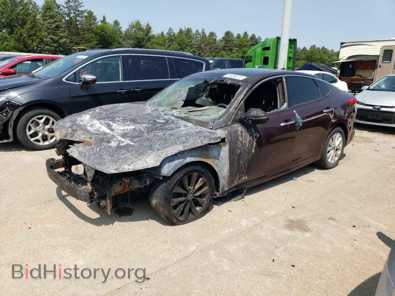 Фотография 5XXGU4L39HG136587 - KIA OPTIMA 2017