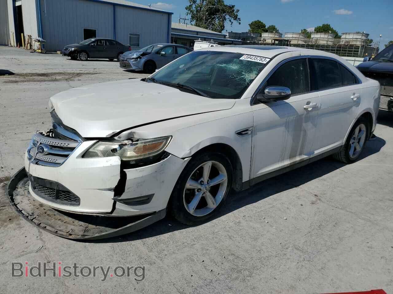 Photo 1FAHP2FW4BG136038 - FORD TAURUS 2011