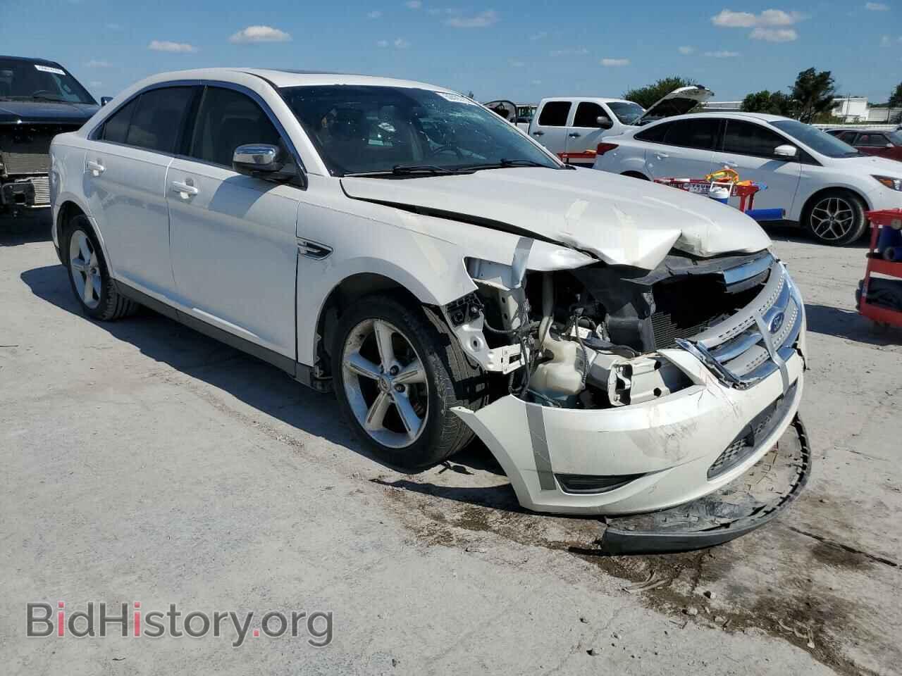 2011 FORD TAURUS - VIN: 1FAHP2FW4BG136038 - Photo 4
