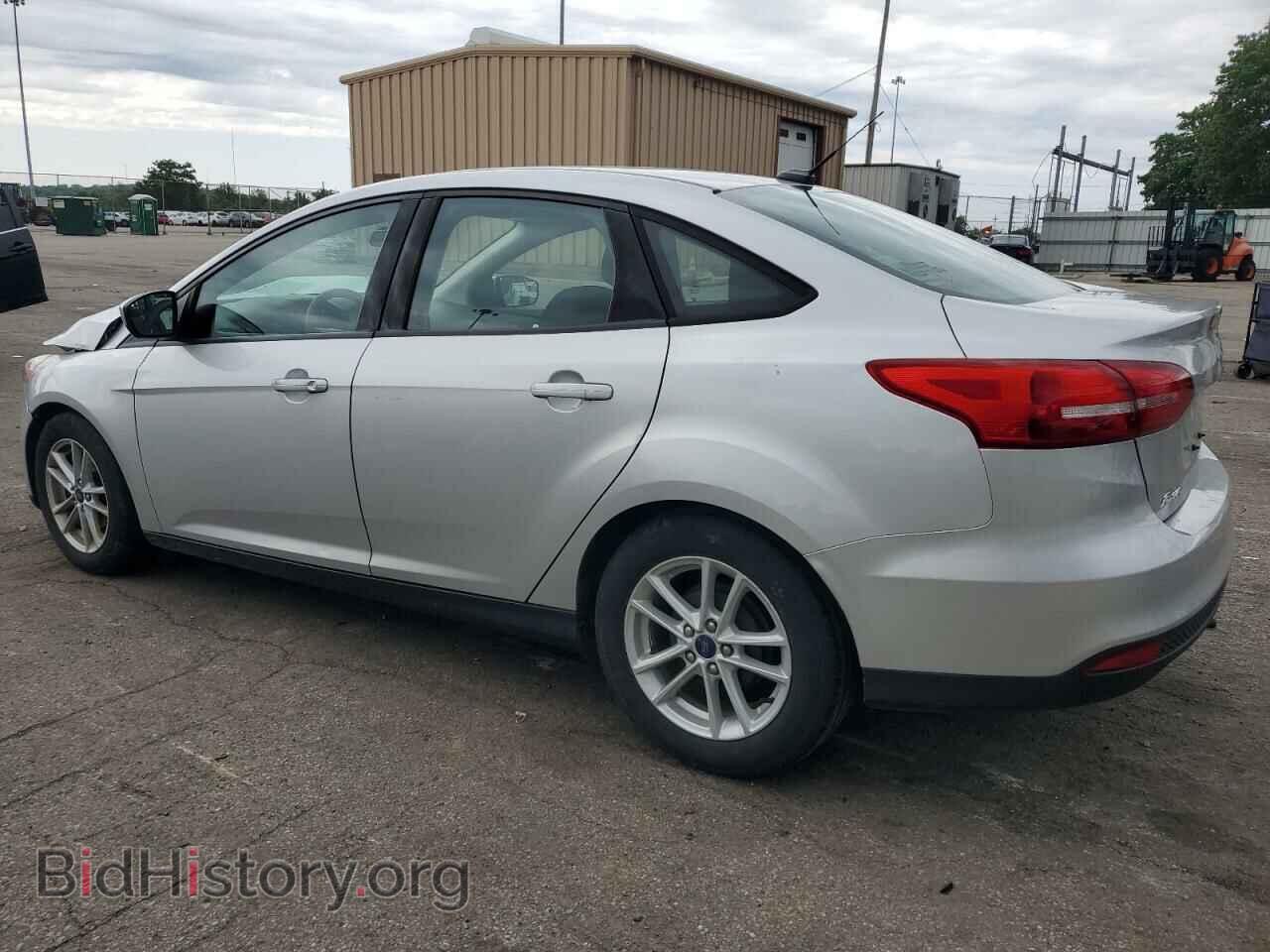 2018 FORD FOCUS - VIN: 1FADP3F21JL235570 - Фото 2