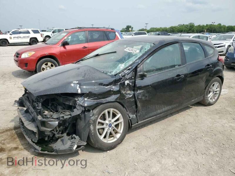 2016 Ford FOCUS SE (VIN 1FADP3K28GL336068) — фото 1 из 13, Copart, повреждение: по всему кузову