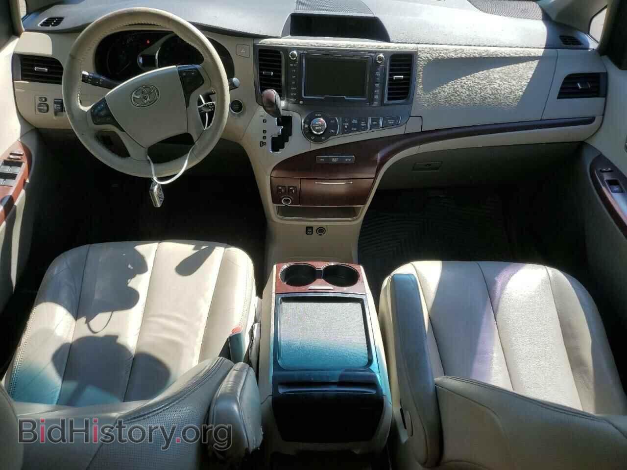 2011 TOYOTA All Models - VIN: 5TDYK3DC7BS075085 - Фото 8