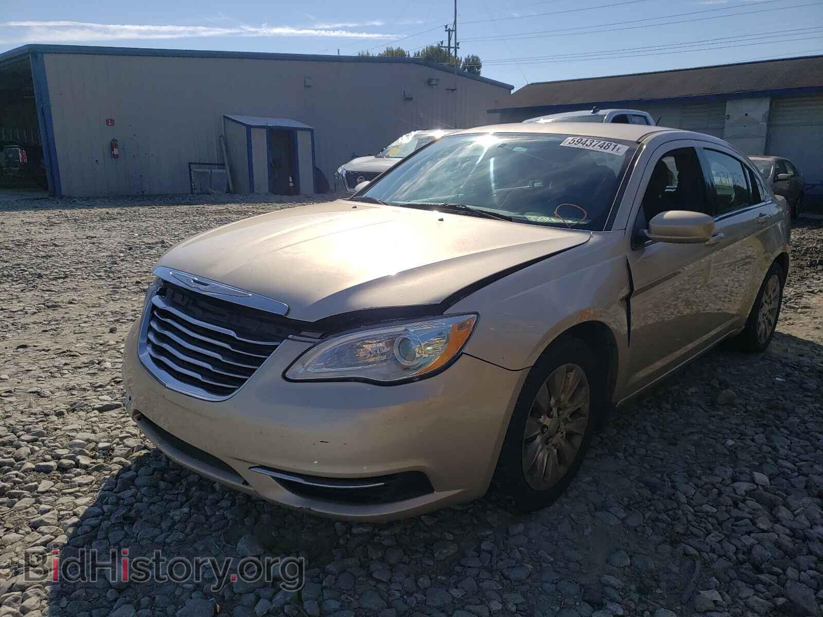 2014 CHRYSLER 200 - VIN: 1C3CCBAB6EN141105 - Фото 2