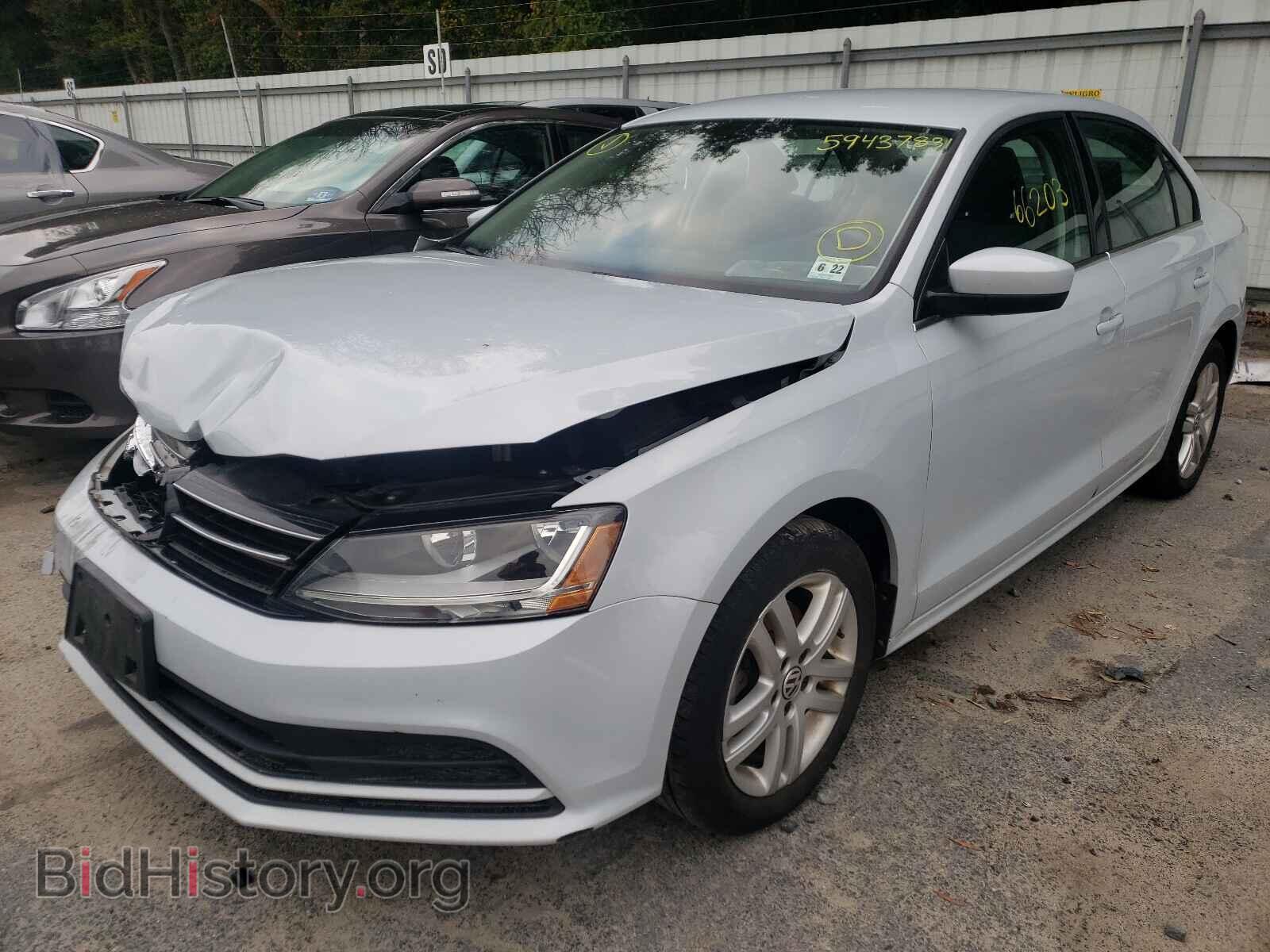 2017 VOLKSWAGEN JETTA - VIN: 3VW2B7AJ2HM357897 - Photo 2