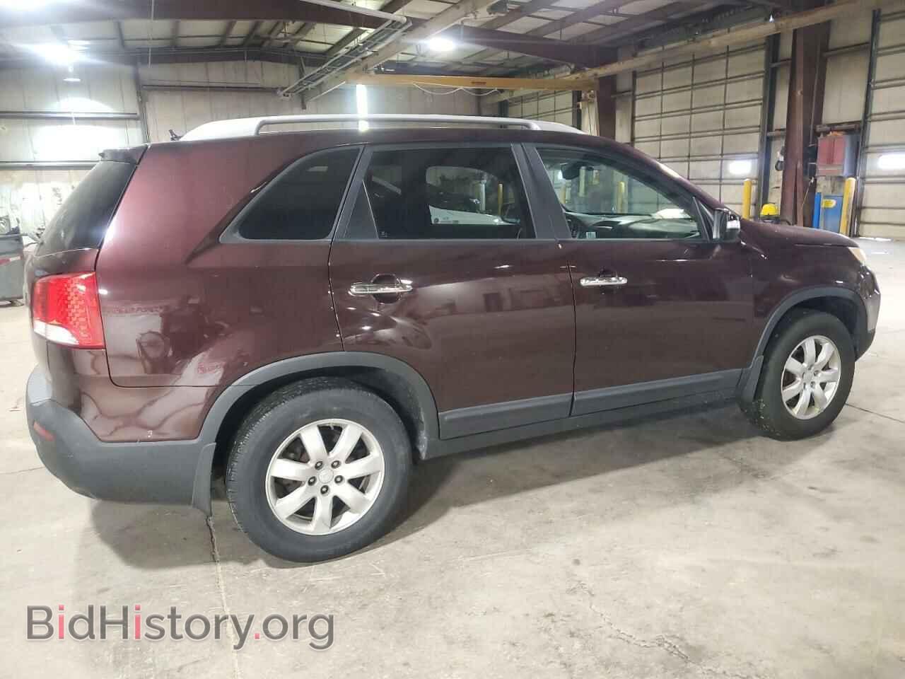 2011 KIA SORENTO - VIN: 5XYKT4A15BG137320 - Фото 3