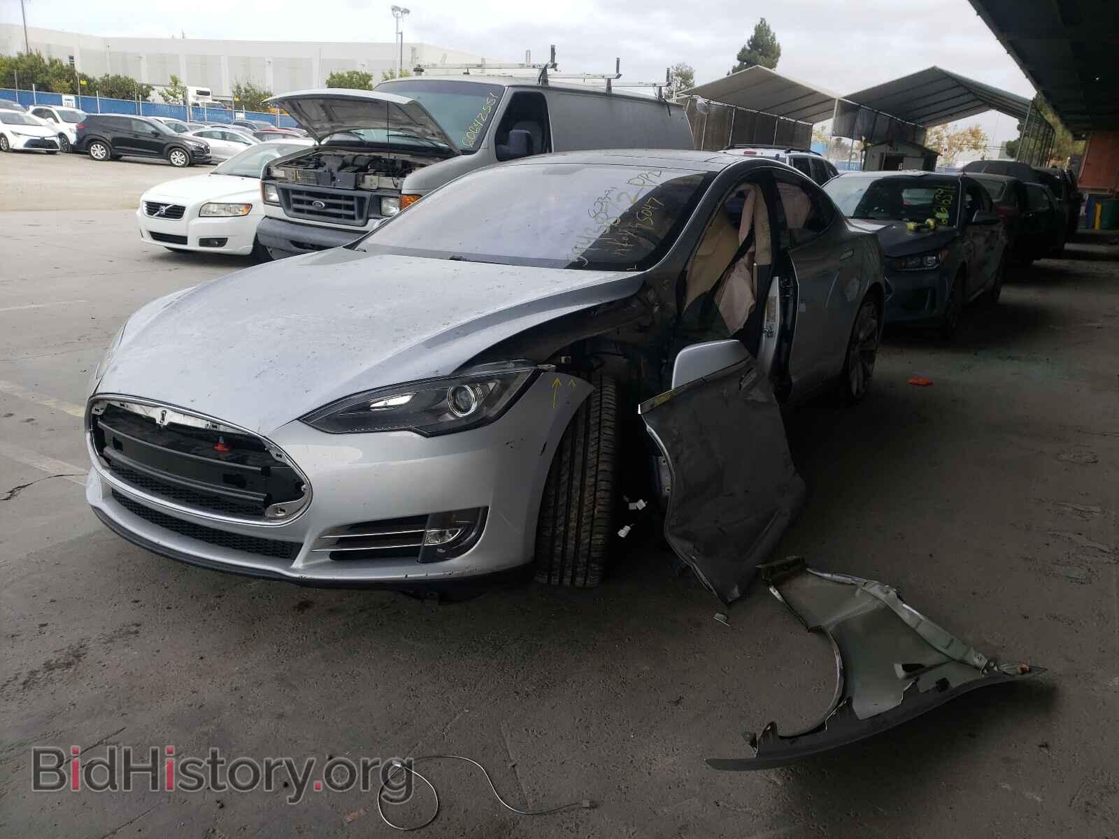 2013 TESLA MODEL S - VIN: 5YJSA1CN8DFP17126 - Фото 2