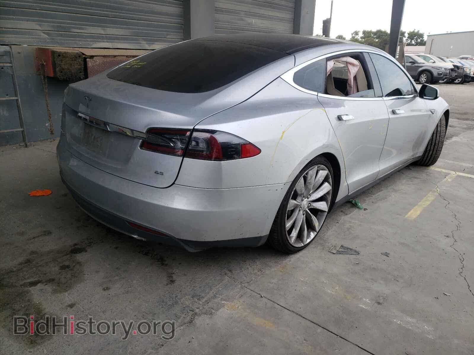2013 TESLA MODEL S - VIN: 5YJSA1CN8DFP17126 - Фото 4