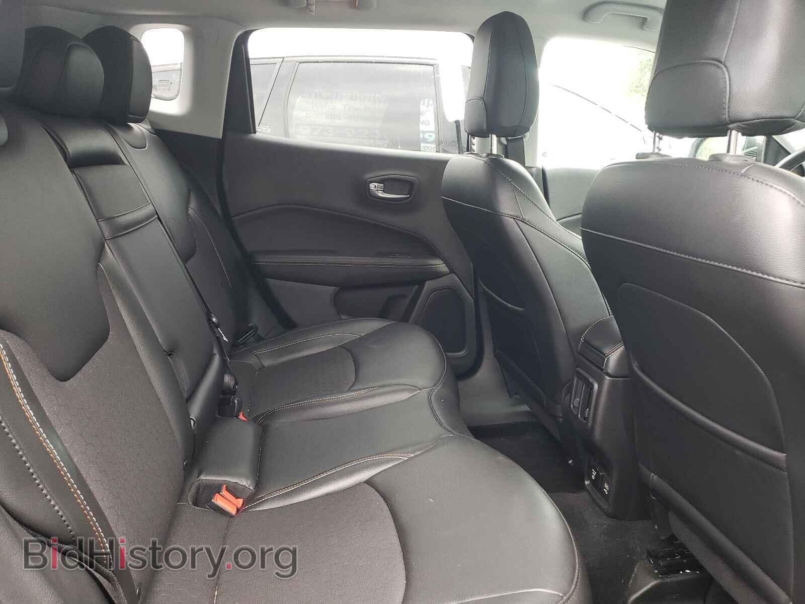 2019 JEEP COMPASS - VIN: 3C4NJDBB0KT807682 - Фото 6