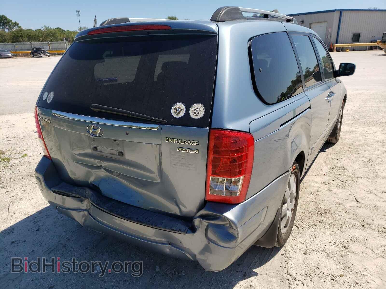 2007 HYUNDAI ENTOURAGE - VIN: KNDMC233776016682 - Фото 4