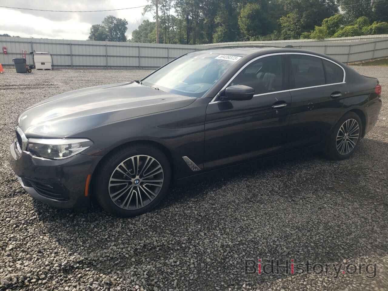 Photo WBAJE5C56JWA98573 - BMW 5 SERIES 2018