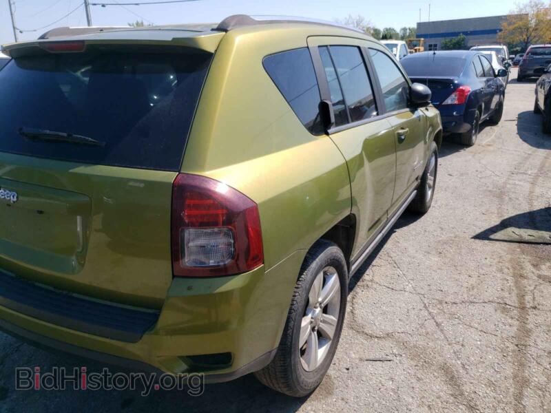 2012 Jeep COMPASS (VIN 1C4NJDBB9CD642061) — photo 4 of 10