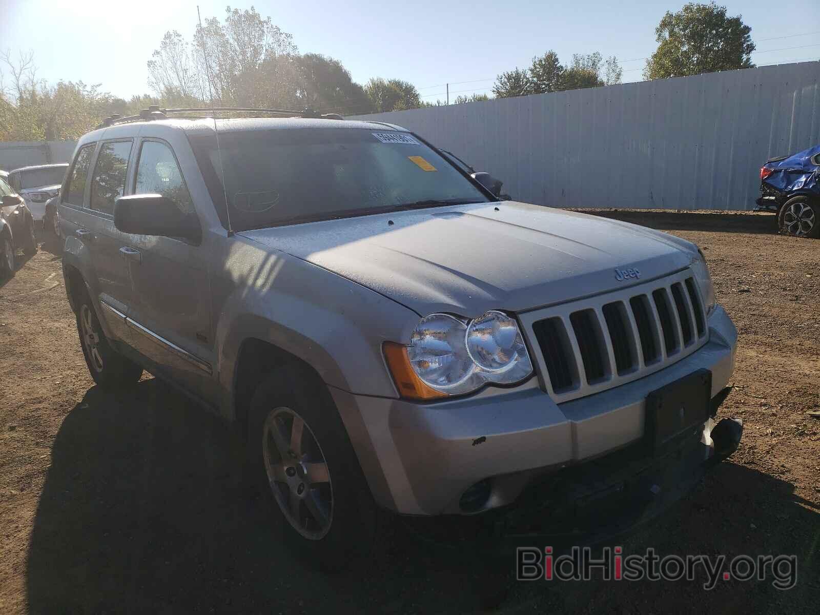 Photo 1J8GR48K69C555623 - JEEP CHEROKEE 2009