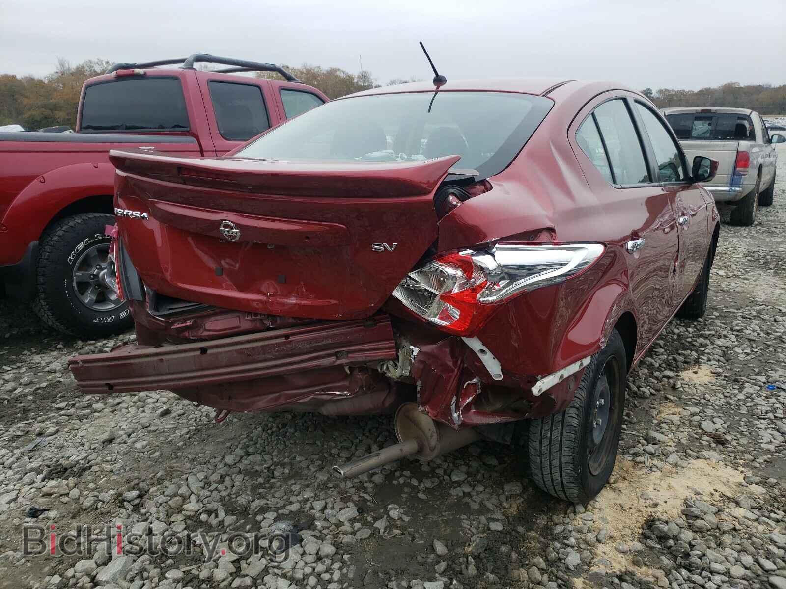 2018 NISSAN VERSA - VIN: 3N1CN7AP3JL815920 - Фото 9