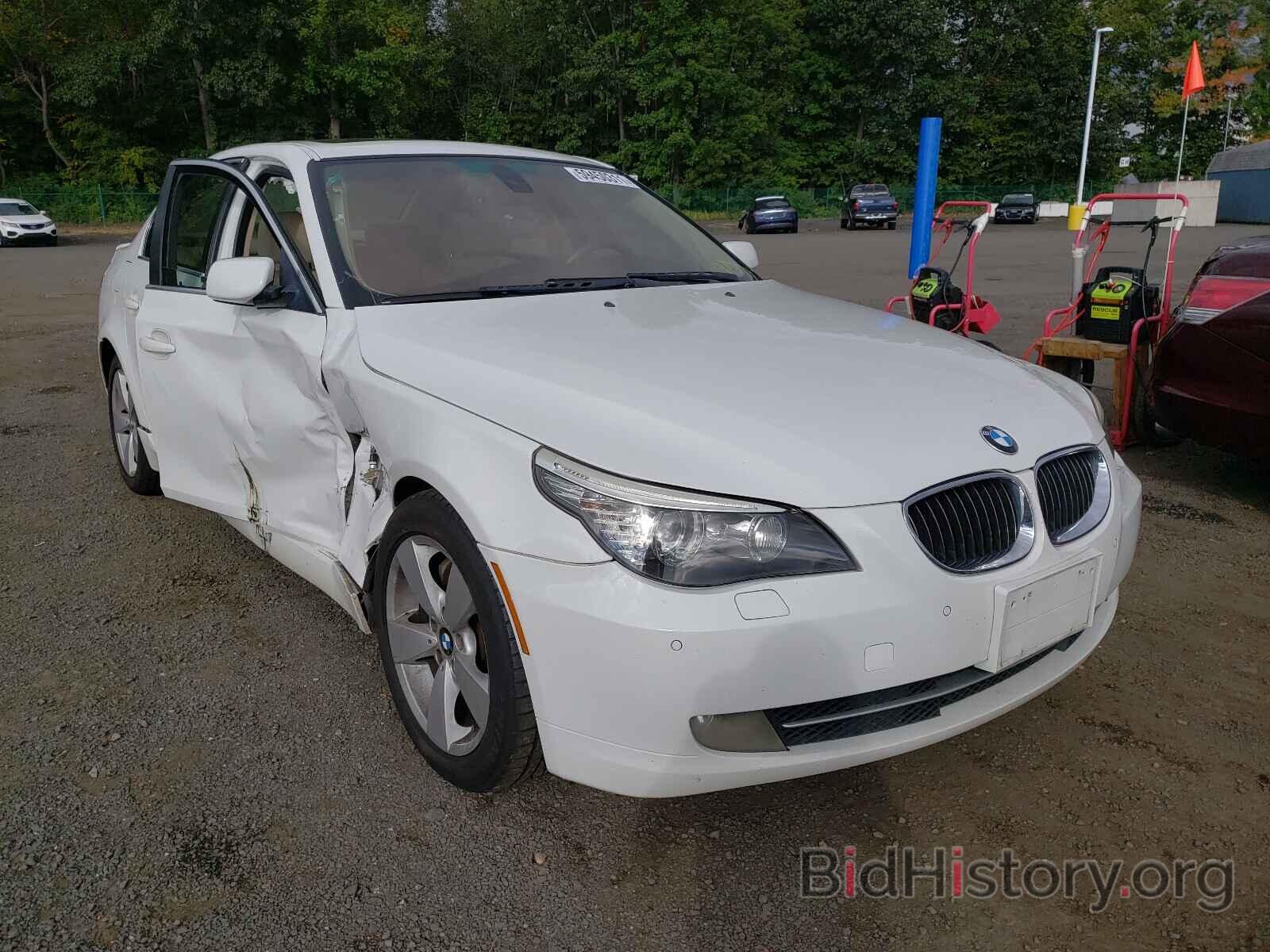 Photo WBANV13548CZ52480 - BMW 5 SERIES 2008