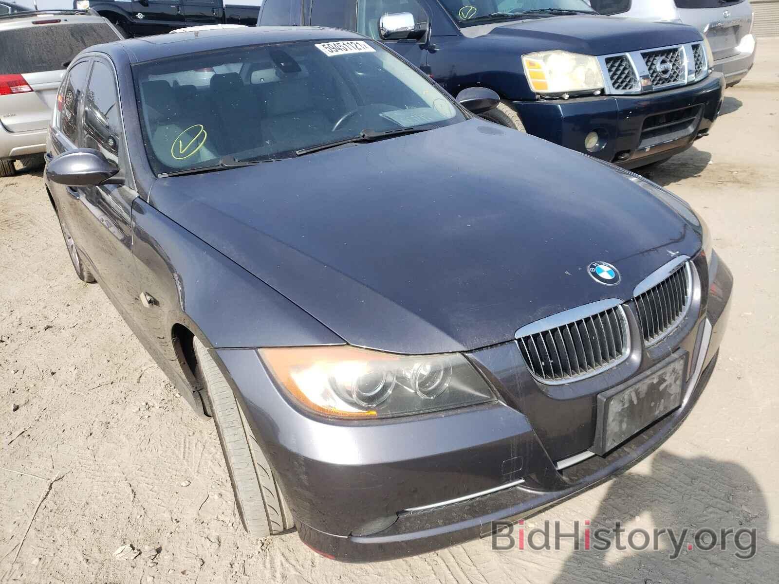 Photo WBAVB73568KY64595 - BMW 3 SERIES 2008