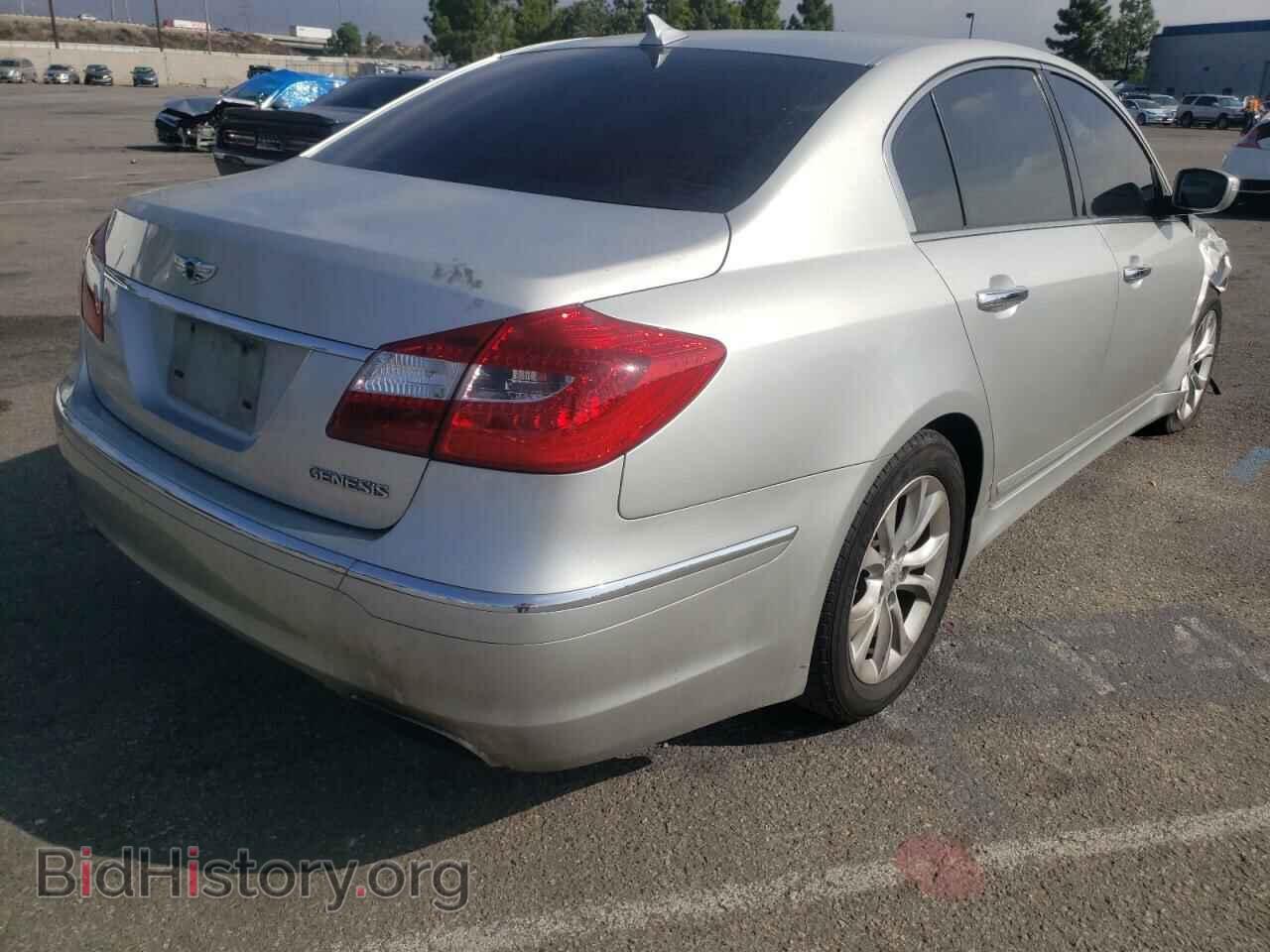 2012 HYUNDAI GENESIS - VIN: KMHGC4DD3CU182649 - Фото 4