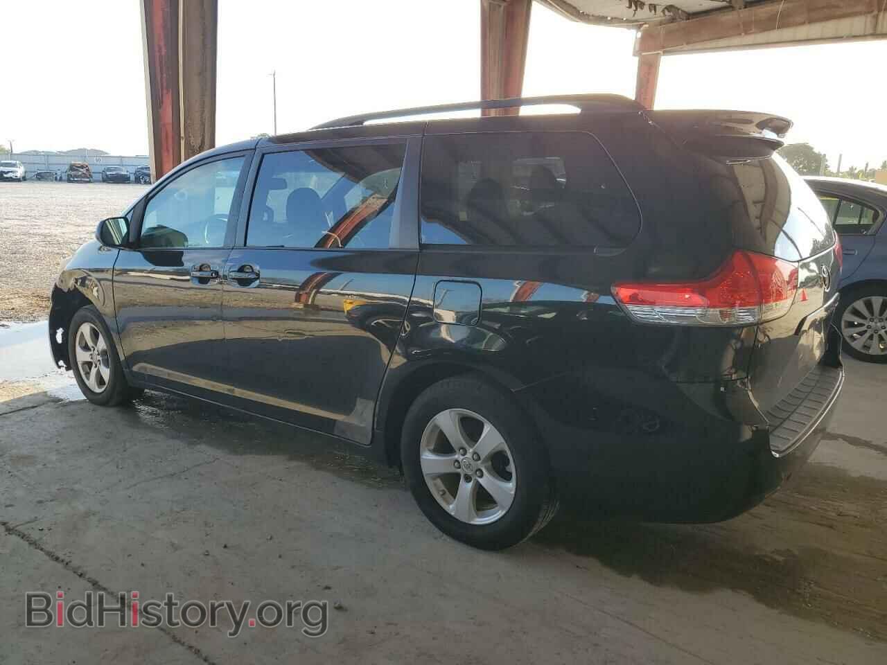 2011 TOYOTA All Models - VIN: 5TDKK3DC8BS035510 - Фото 2