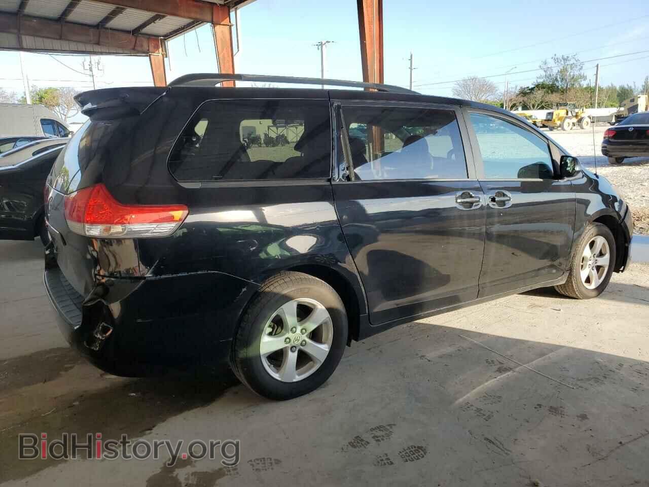 2011 TOYOTA All Models - VIN: 5TDKK3DC8BS035510 - Фото 3