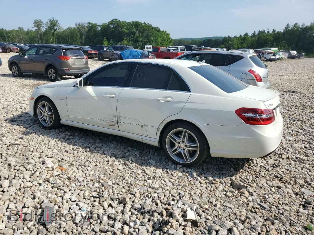 2012 MERCEDES-BENZ E-CLASS - VIN: WDDHF8JB2CA570392 - Фото 2