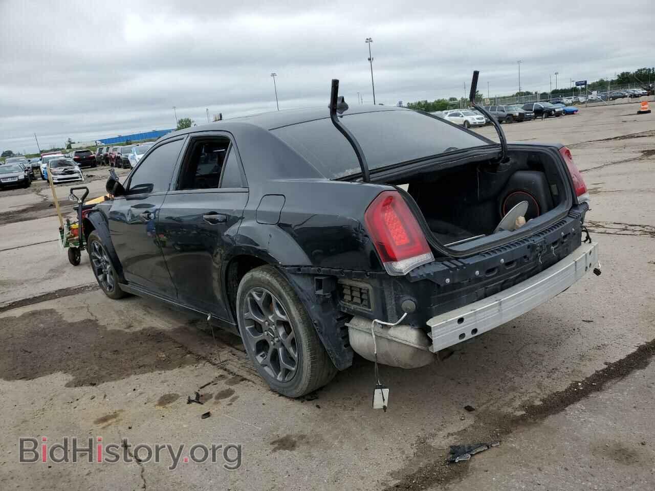 2017 CHRYSLER 300 - VIN: 2C3CCAGG2HH506762 - Фото 2