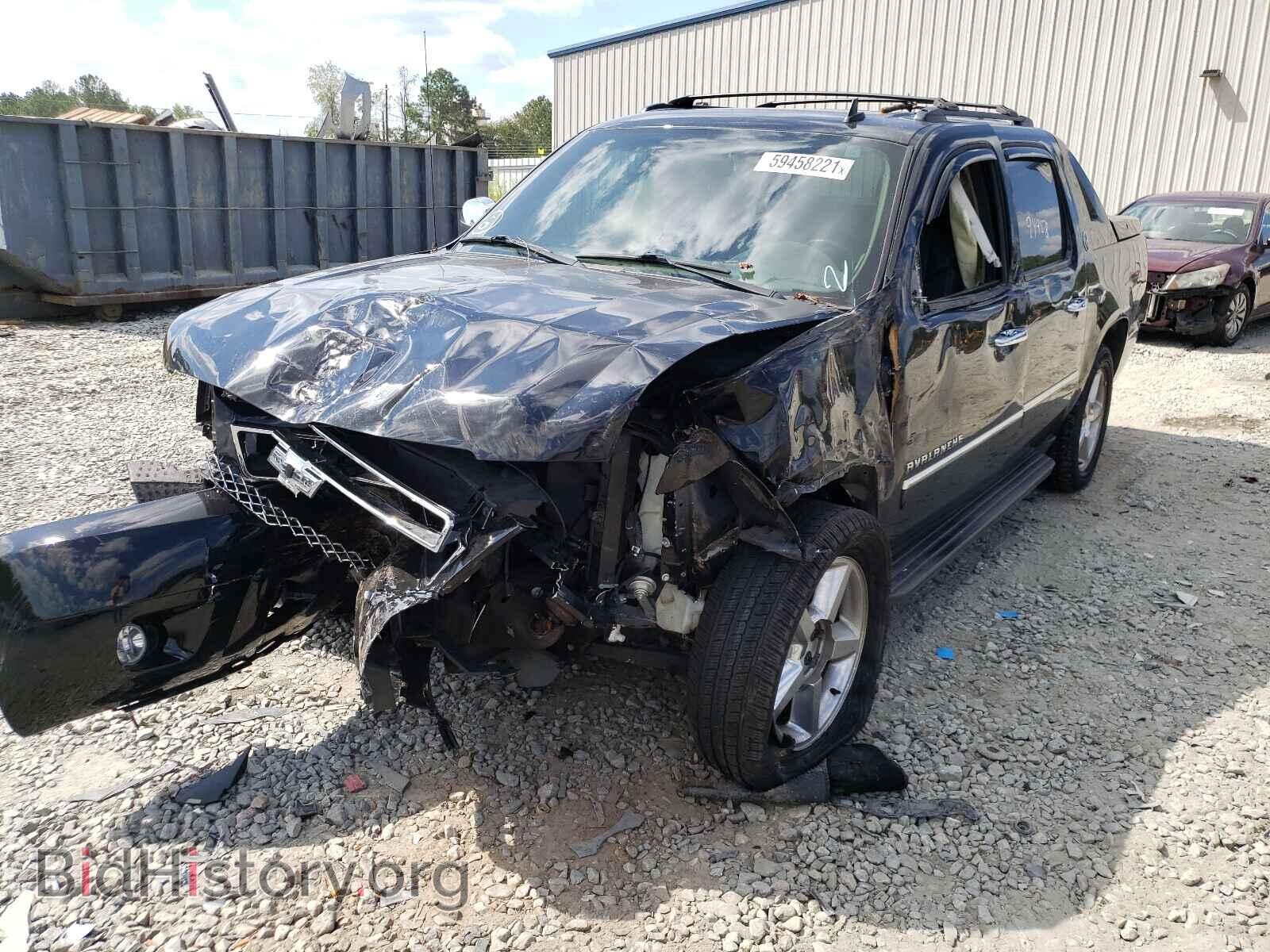 2013 CHEVROLET AVALANCHE - VIN: 3GNMCGE05DG140659 - Фото 2