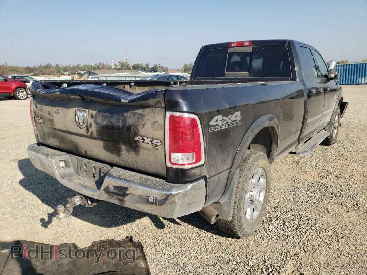 2017 RAM 2500 - VIN: 3C6UR5KLXHG502573 - Фото 4