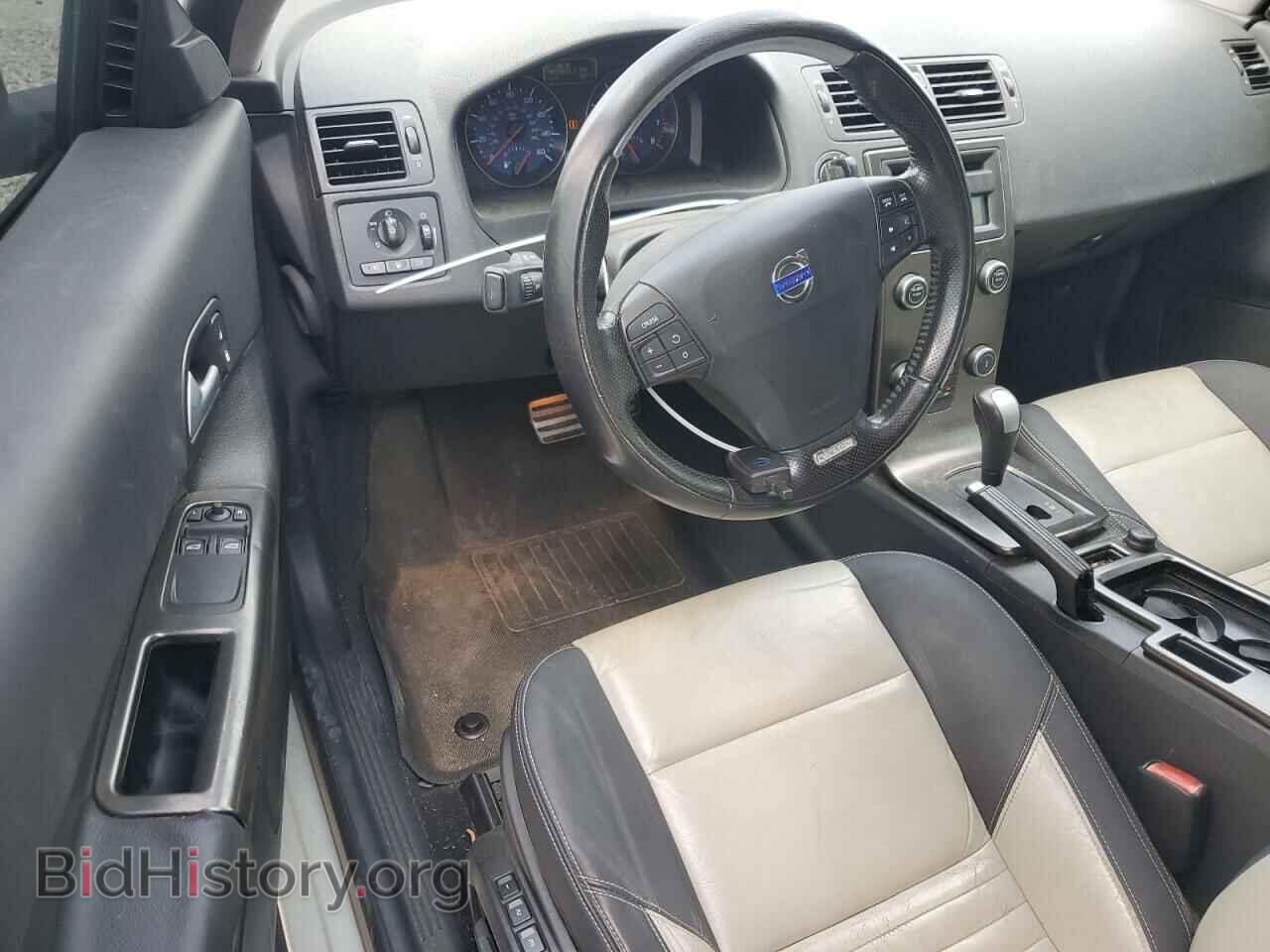 2010 VOLVO C30 - VIN: YV1672MK8A2178140 - Фото 8