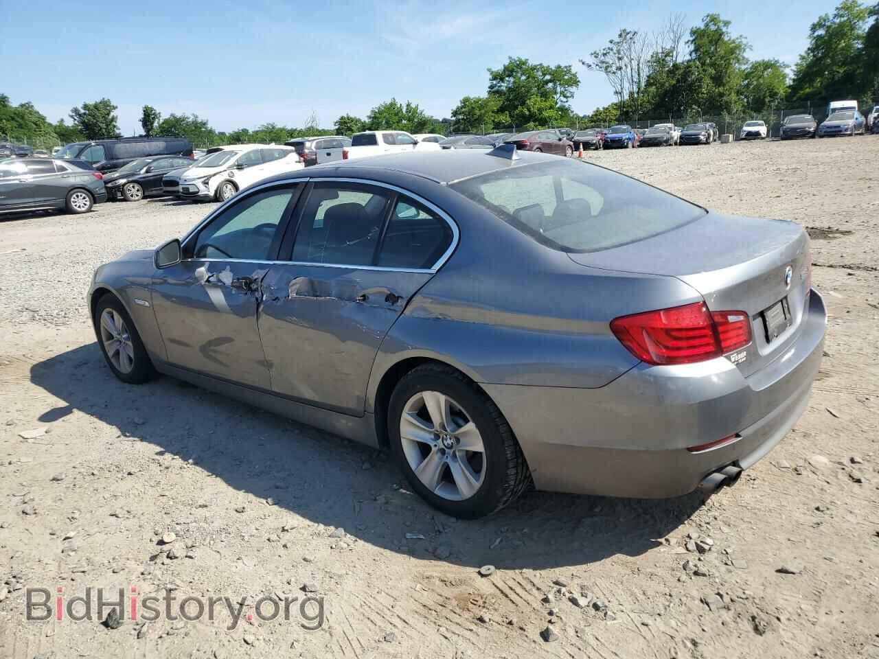 2011 BMW 5 SERIES - VIN: WBAFR1C59BC746085 - Фото 2