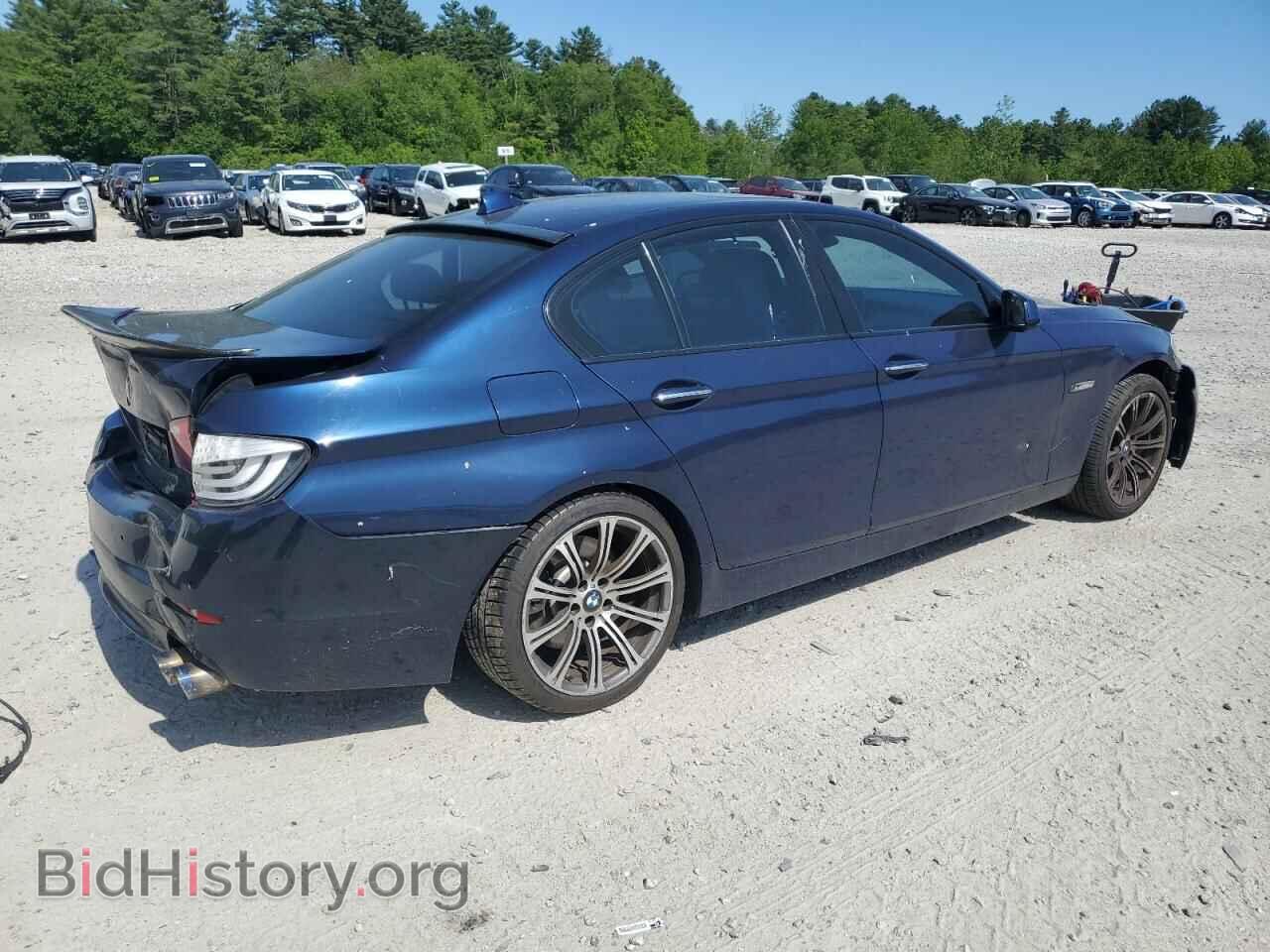 2011 BMW 5 SERIES - VIN: WBAFR7C58BC266915 - Фото 3