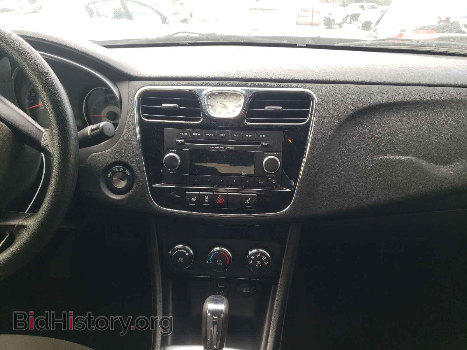 2013 CHRYSLER 200 - VIN: 1C3CCBAG3DN722054 - Фото 9