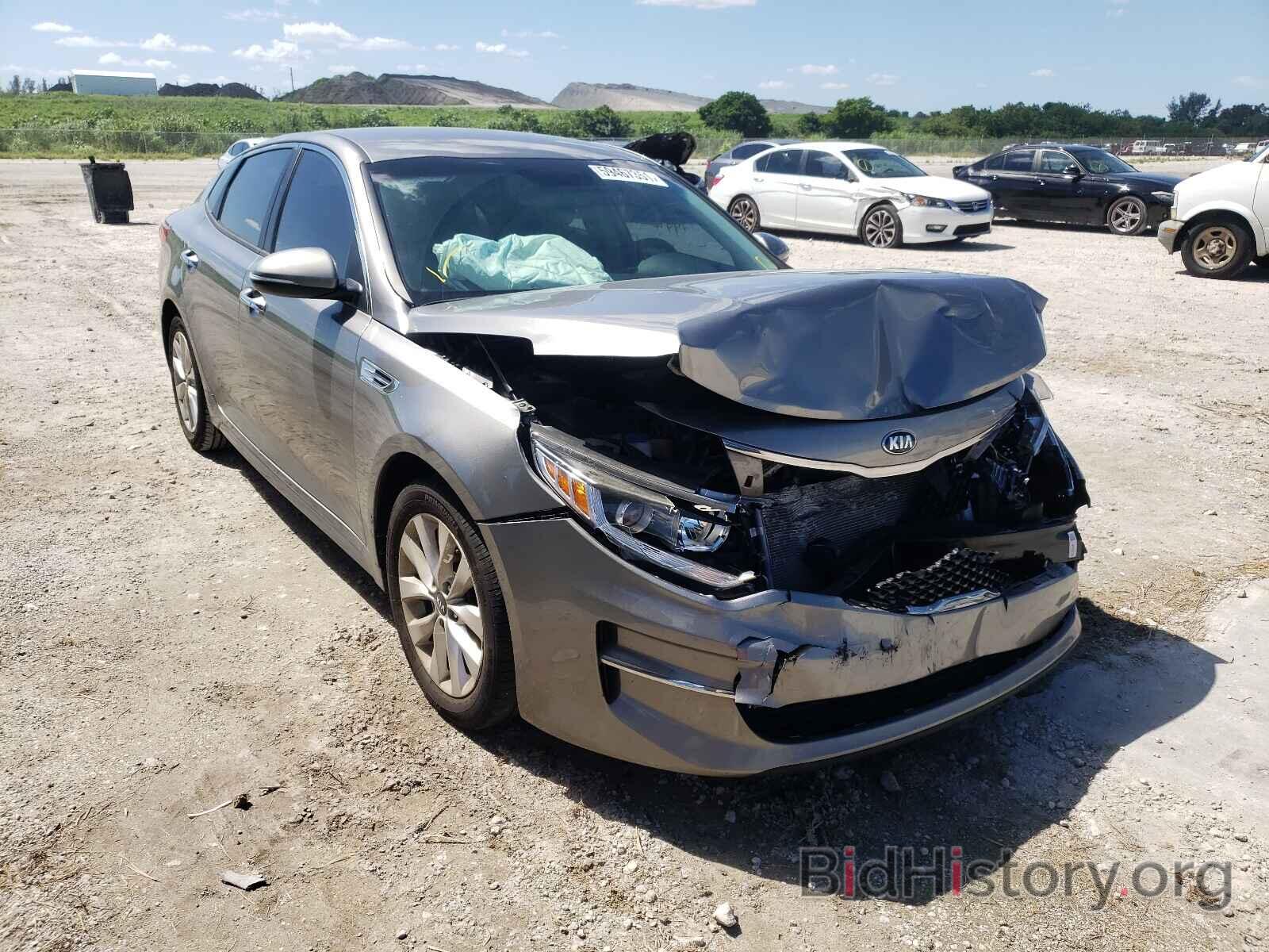 Photo 5XXGT4L31JG255050 - KIA OPTIMA 2018