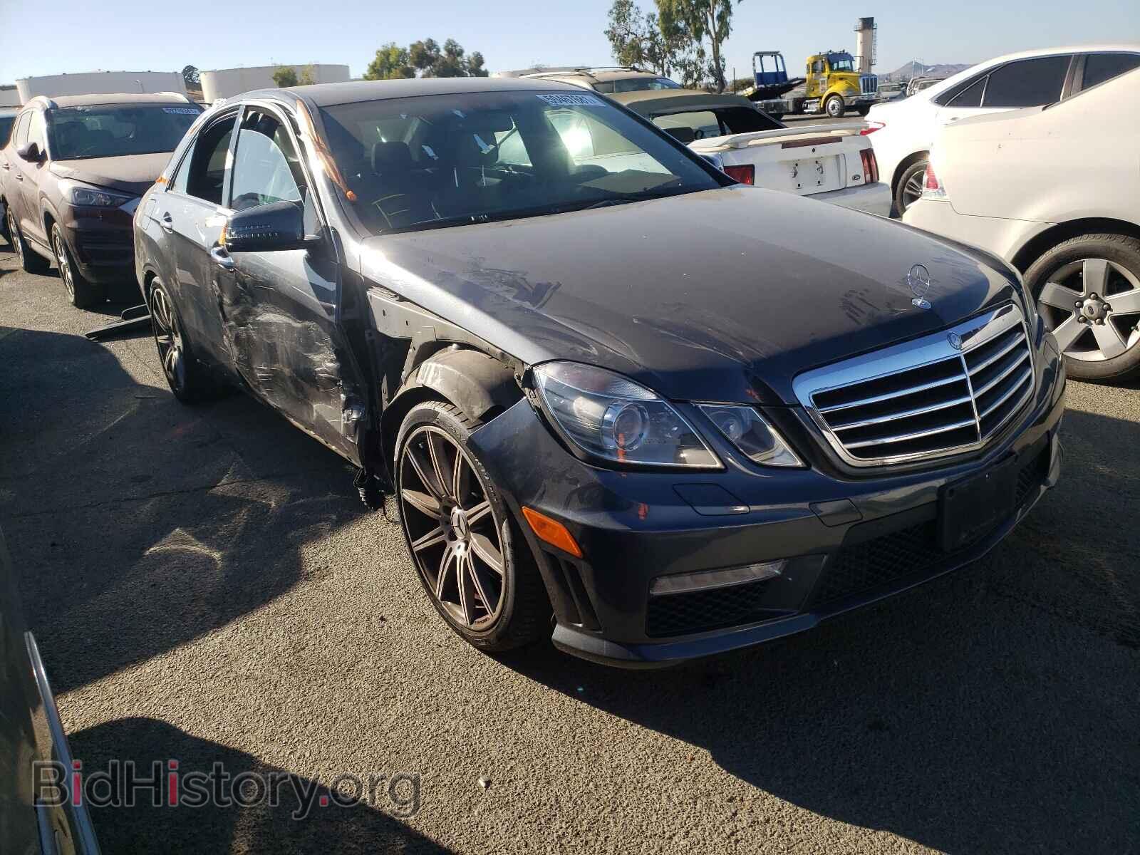 Photo WDDHF7EB3CA607843 - MERCEDES-BENZ E-CLASS 2012