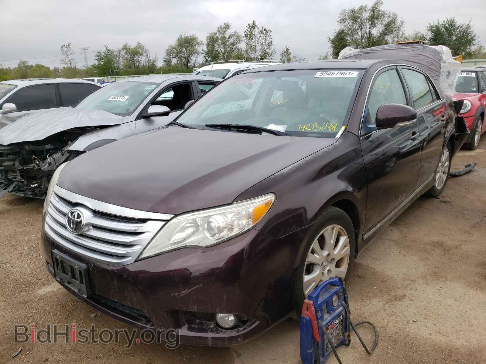 2011 TOYOTA AVALON - VIN: 4T1BK3DB3BU405681 - Фото 2