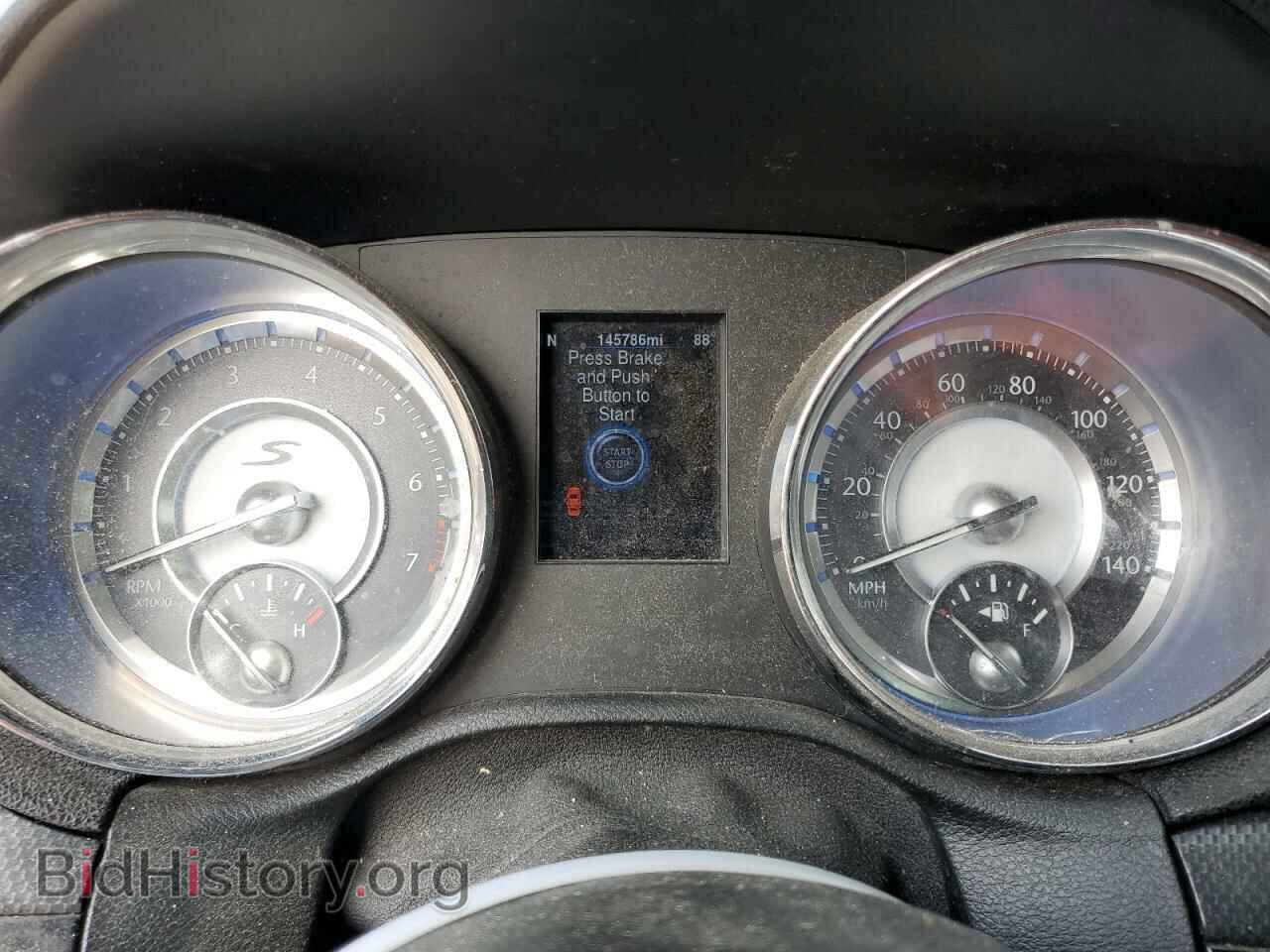 2014 CHRYSLER 300 - VIN: 2C3CCABG5EH286780 - Photo 9