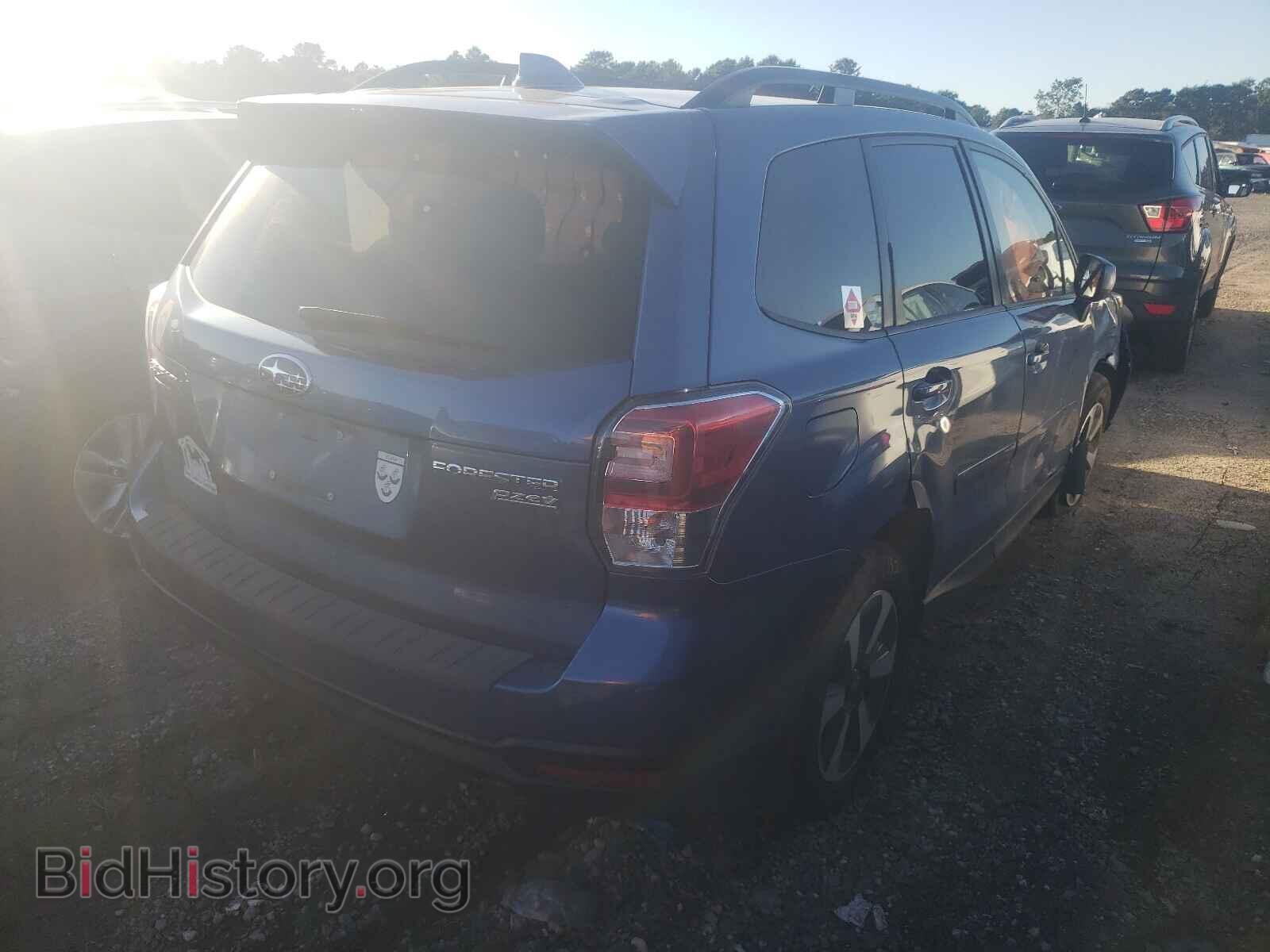 2017 SUBARU FORESTER - VIN: JF2SJAEC7HH400473 - Фото 4