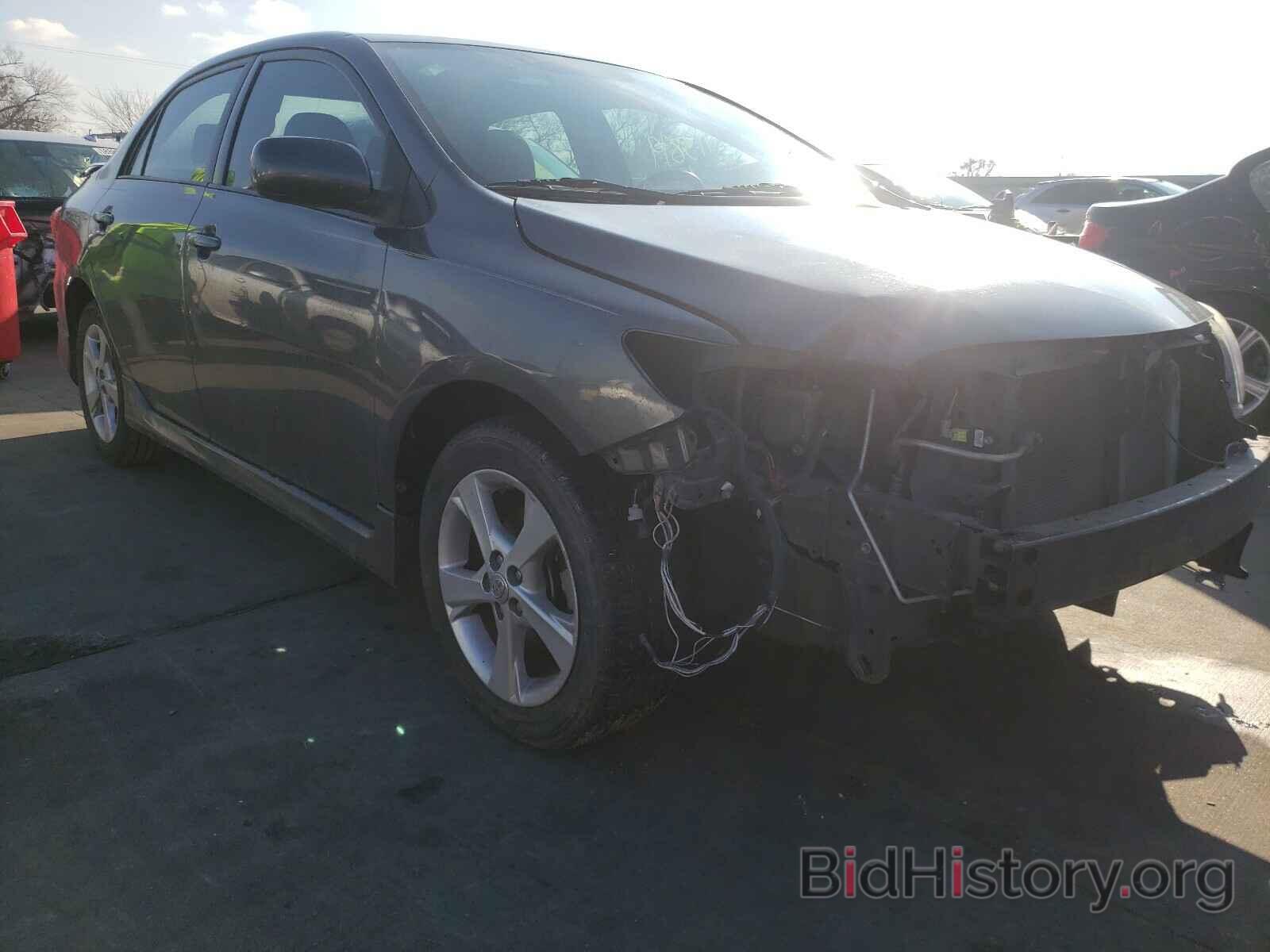 Photo 2T1BU4EE1BC720473 - TOYOTA COROLLA 2011