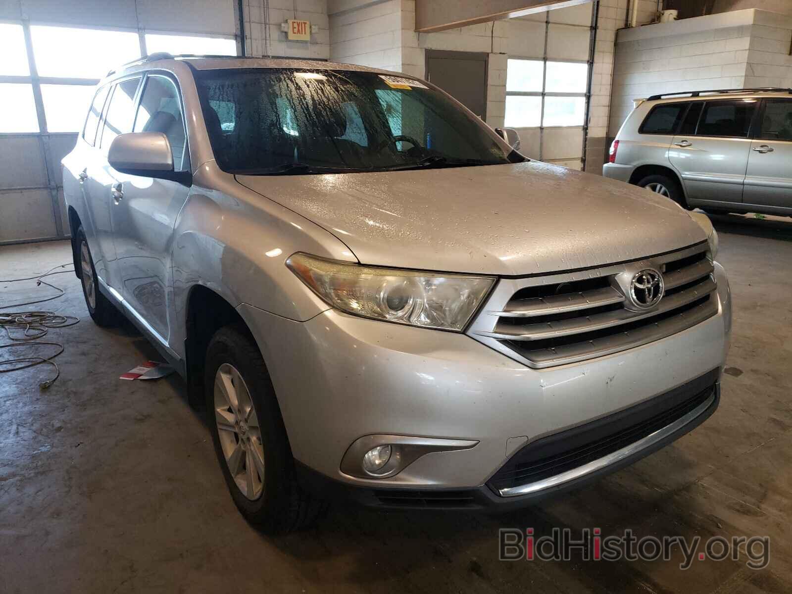 Photo 5TDBK3EH8BS079419 - TOYOTA HIGHLANDER 2011