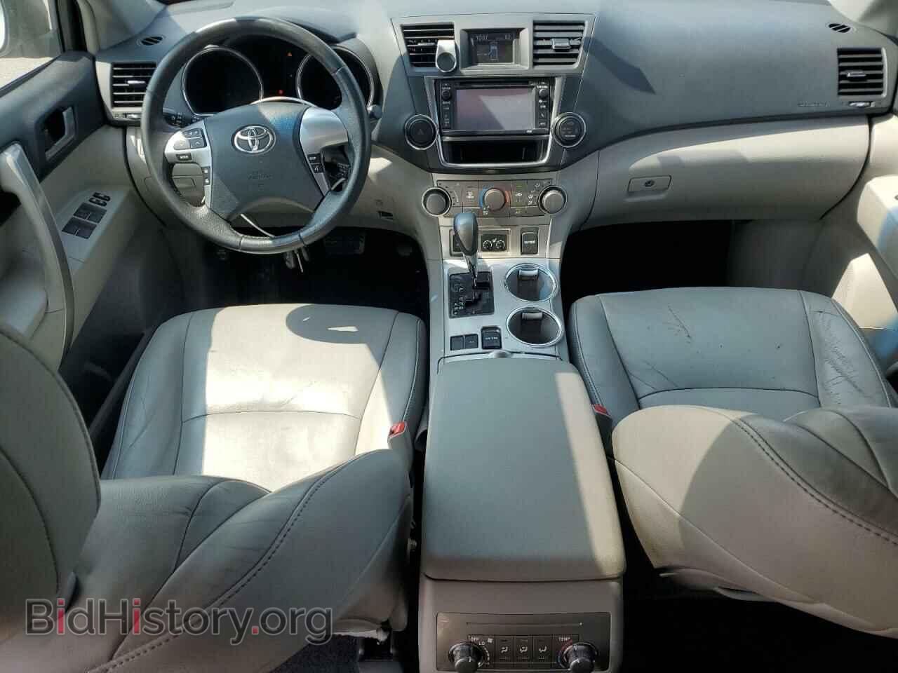 2013 TOYOTA HIGHLANDER - VIN: 5TDZK3EH8DS106085 - Фото 8