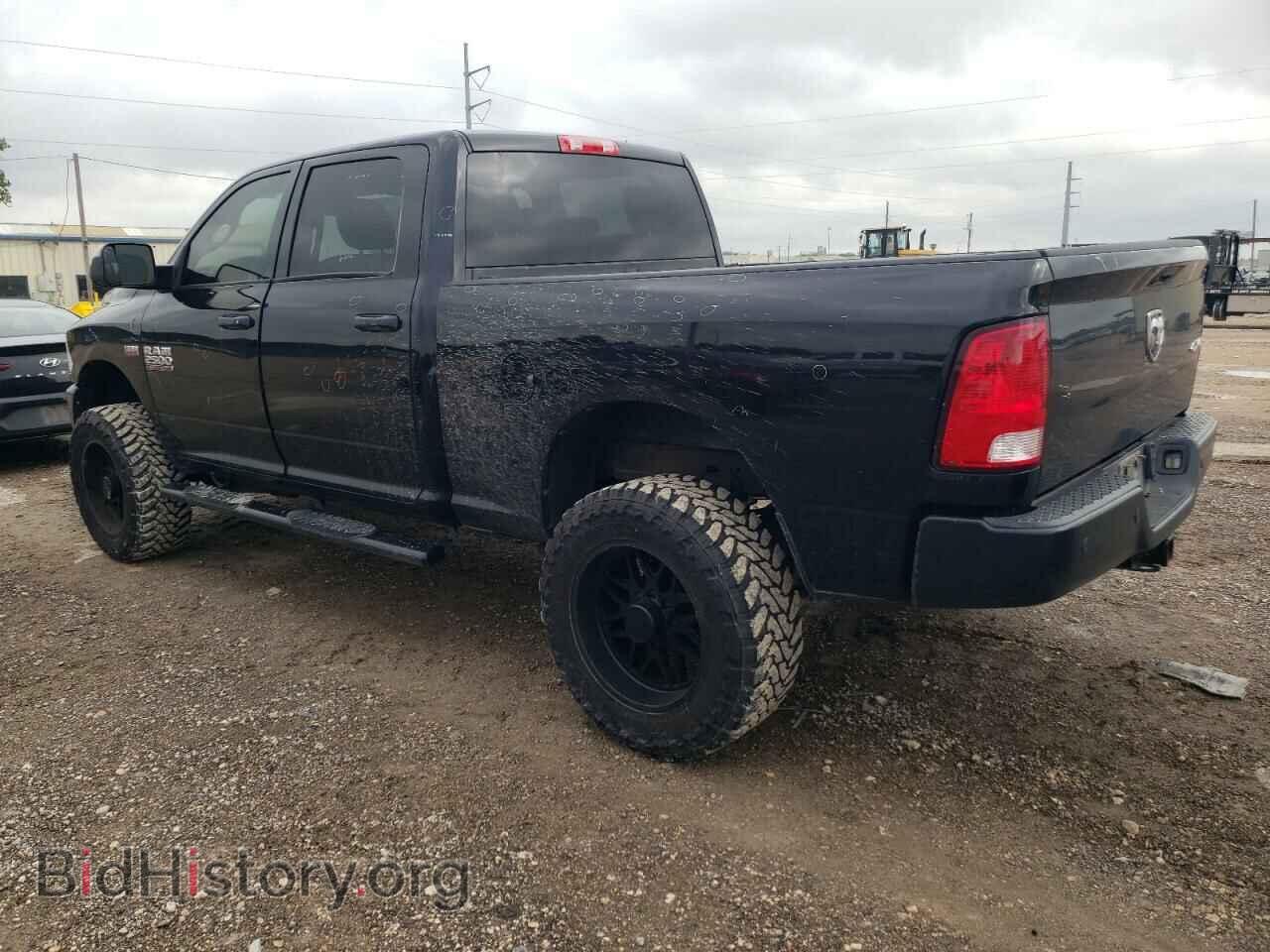 2017 RAM All Models - VIN: 3C6UR5CJ0HG628227 - Фото 2