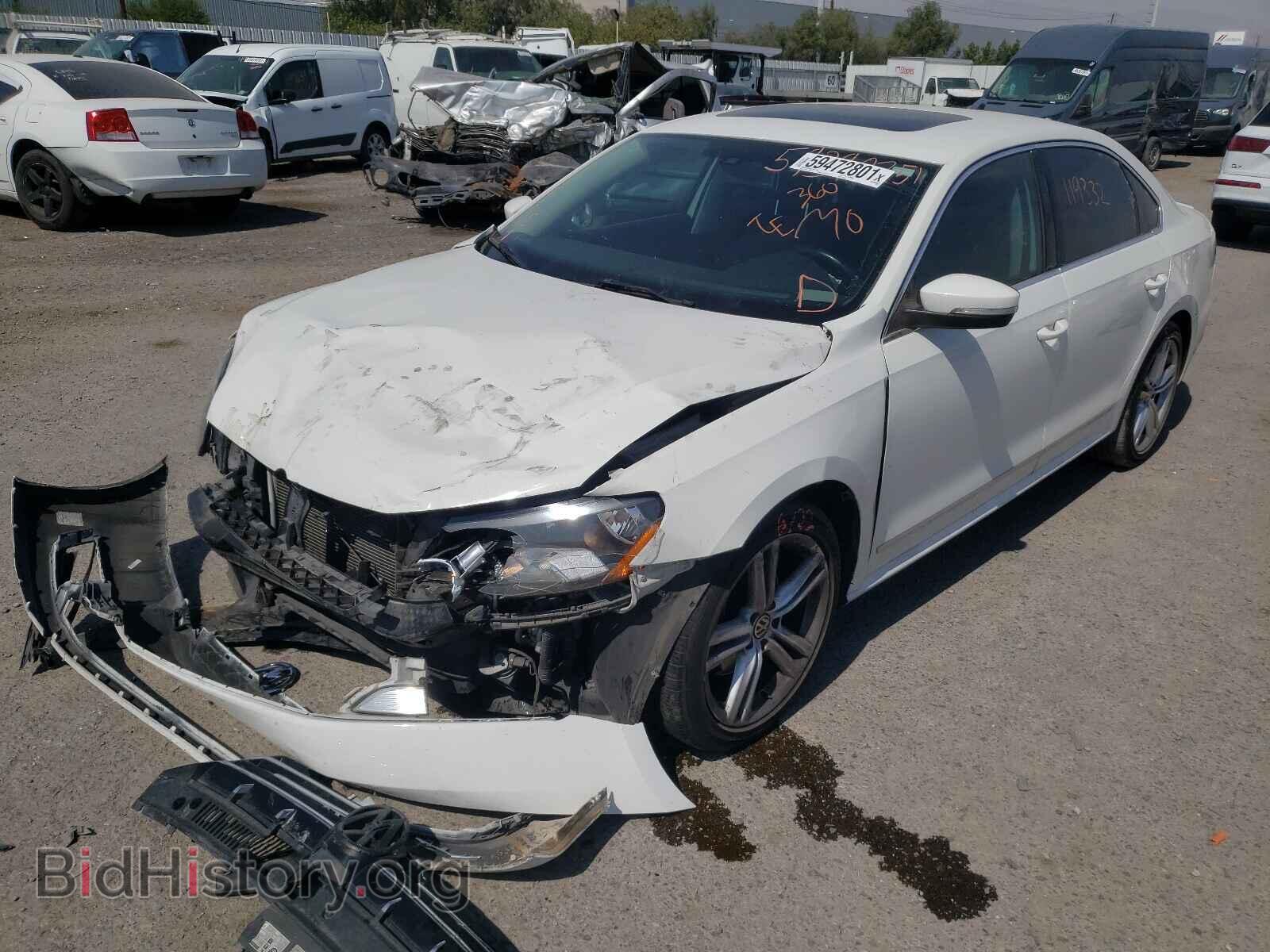 2014 VOLKSWAGEN PASSAT - VIN: 1VWCT7A30EC015896 - Фото 2