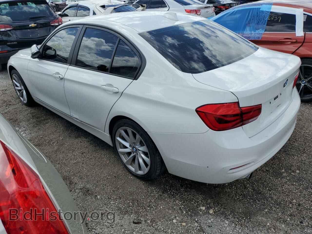 2018 BMW 3 SERIES - VIN: WBA8A9C55JAD27727 - Фото 2