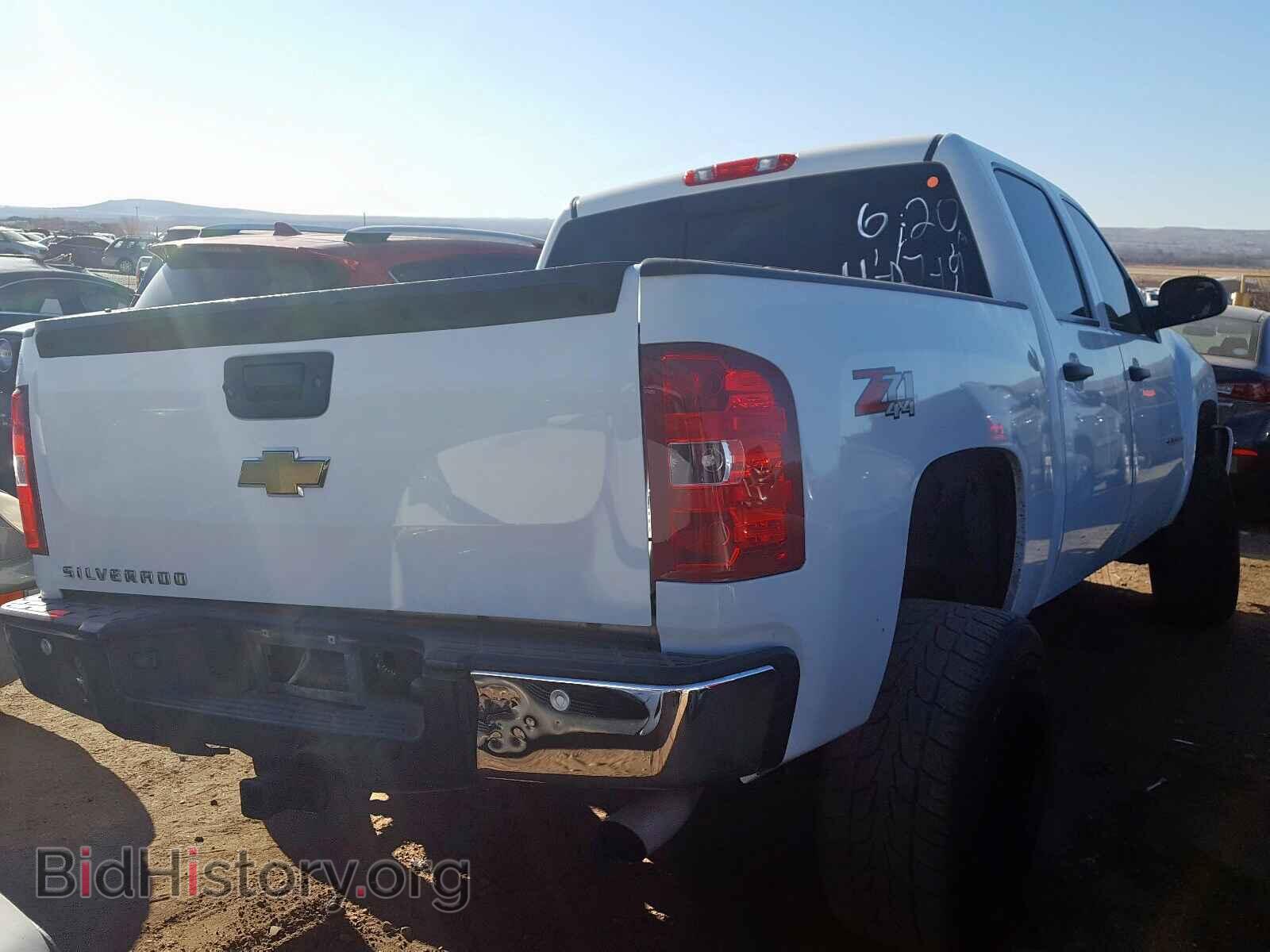 2011 CHEVROLET SILVERADO - VIN: 3GCPKSE22BG219409 - Фото 4