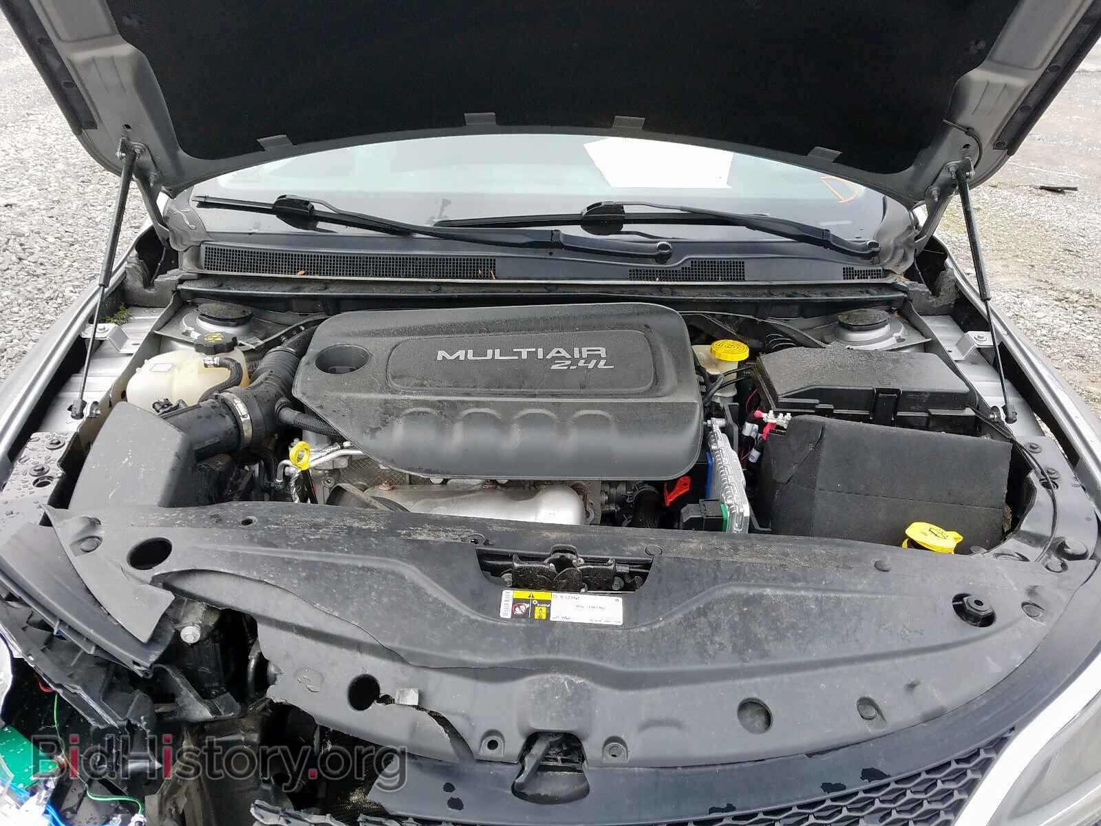 2016 CHRYSLER 200 - VIN: 1C3CCCAB7GN113287 - Photo 7