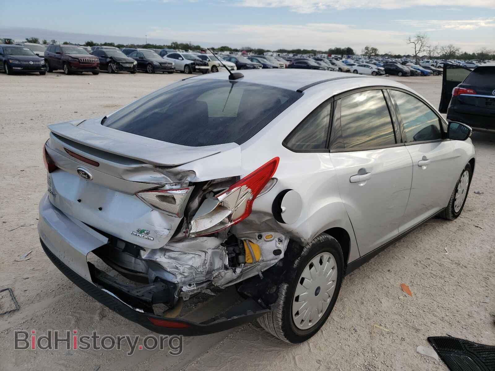 2013 FORD FOCUS - VIN: 1FADP3F23DL220606 - Фото 4
