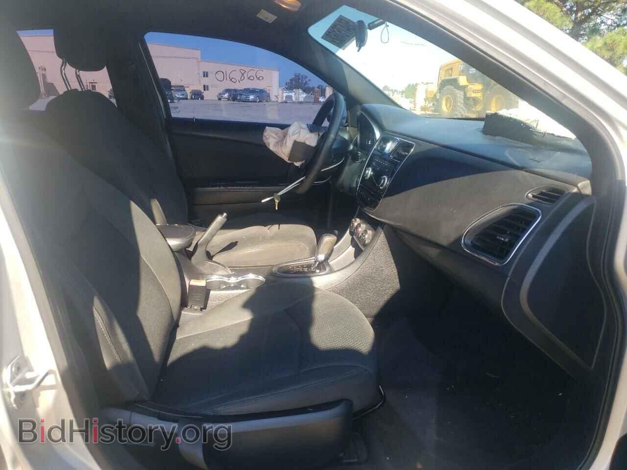 2011 CHRYSLER 200 - VIN: 1C3BC4FG0BN553818 - Фото 5